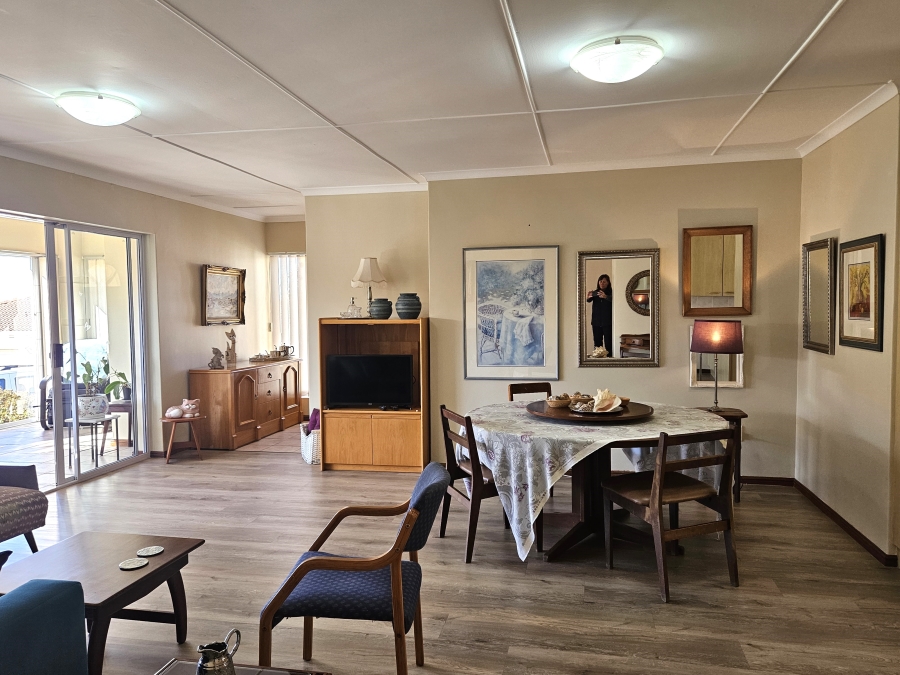 3 Bedroom Property for Sale in Wavecrest Eastern Cape
